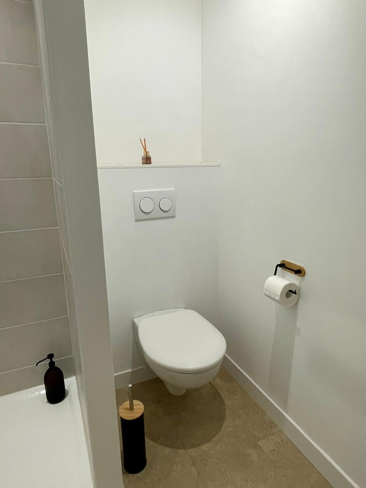 Appartement A La Campagne L'Isle-sur-la-Sorgue Ngoại thất bức ảnh