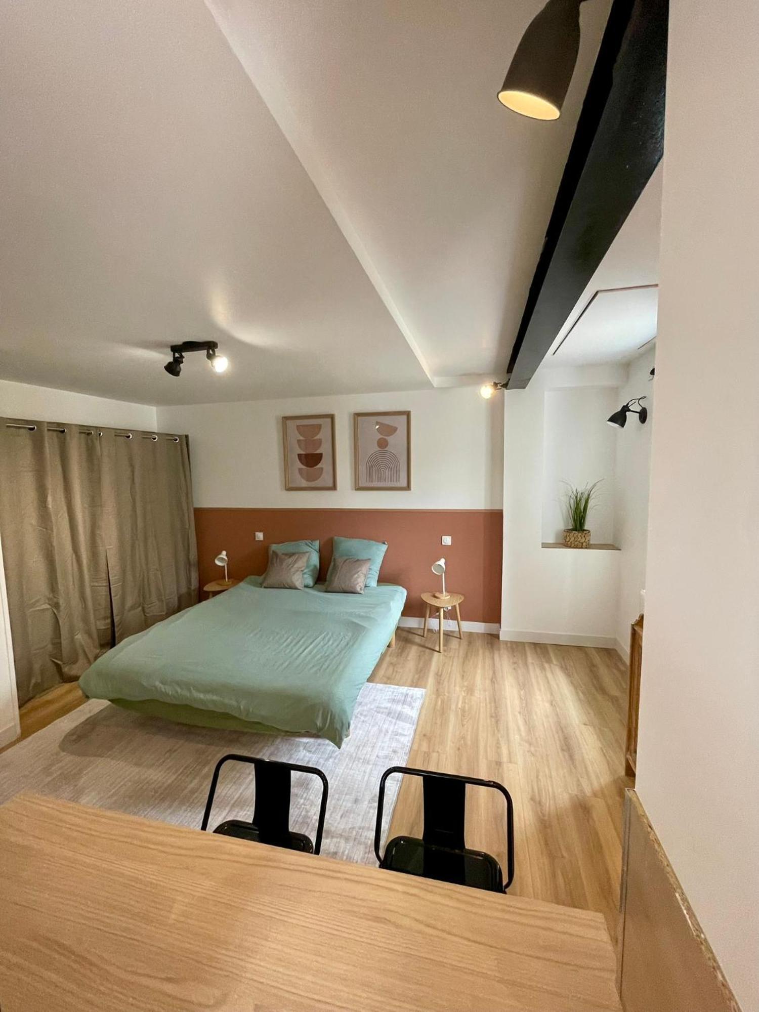 Appartement A La Campagne L'Isle-sur-la-Sorgue Ngoại thất bức ảnh